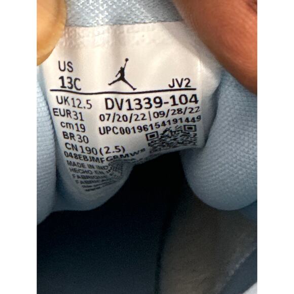 Nike Air Jordan High Tops White Black Powdered Blue Toddle Sneakers size 13C - Picture 9 of 9